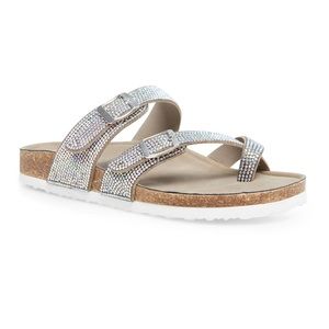 Madden Girl Brycee-R rhinestone 💎 sandals 🩴